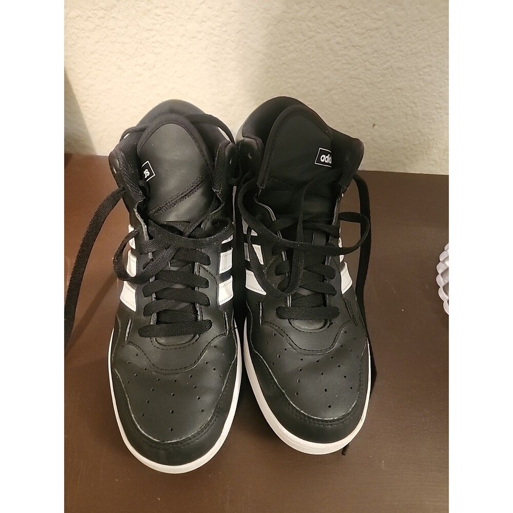 Men's Adidas Black And White Hightop Shoes Size 8